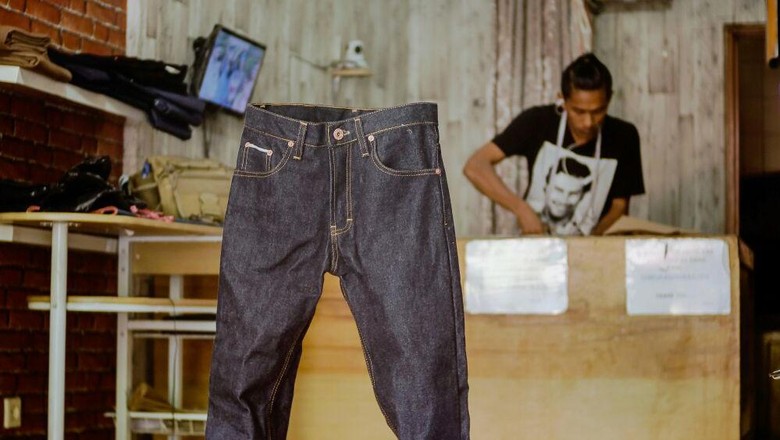 Modal Rp 300.000, Pria Ini Bisnis Jeans Beromzet Rp 300 Juta/Bulan