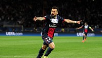 Bersamaan dengan pembelian Ibrahimovic, PSG juga mendatangkan Ezequiel Lavezzi. Dia dibeli dari Napoli dengan harga sekitar 30 juta euro. (Foto: Getty Images Sport)