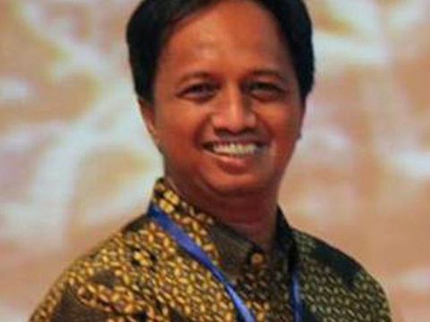Diplomasi Soto ala Nahrawi untuk Suporter yang Bersatu