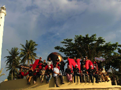Ada Atraksi Debus di Anyer Krakatau Culture Festival 2017