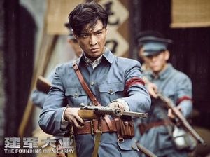 Lay EXO Bicara Soal Kesulitan Jadi Pejuang di Film Terbaru