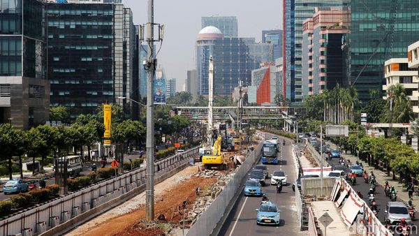 Foto: Mantap, Pembangunan LRT di Rasuna Said Mulai Dikerjakan