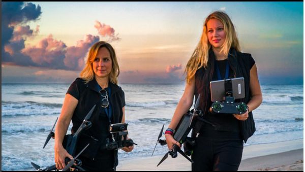 Deretan Foto Keren Jepretan Ibu-Anak via Drone