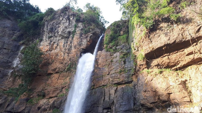 Air terjun di Geopark Ciletuh (Mukhlis/detikTravel)