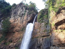 Nikmati Weekend di Geopark Ciletuh, Ini Rute ke Sana