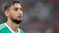 Laga ini juga jadi penampilan pertama Gianluigi Donnarumma di San Siro usai drama kontrak baru di musim panas ini. Foto: Emilio Andreoli/Getty Images