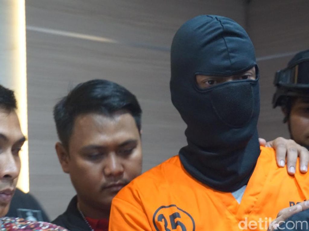 Tora Sudiro Bukan Target Operasi Polisi Tora Sudiro Bukan Target Operasi Polisi