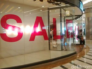 Zara Diskon Hingga 50%, T-shirt Mulai dari Rp 139 Ribu