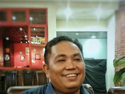 Foto: Viktor dan Arief, Politisi yang Tersandung Ocehannya Sendiri