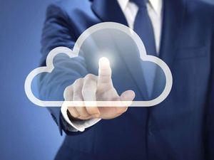 Mengenal Hybrid Cloud dan Apa yang Membuatnya Penting di Indonesia Mengenal Hybrid Cloud dan Apa yang Membuatnya Penting di Indonesia