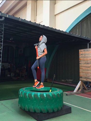 Banyak yang menghidari angkat beban (weight lifting) alasannya ialah takut berotot