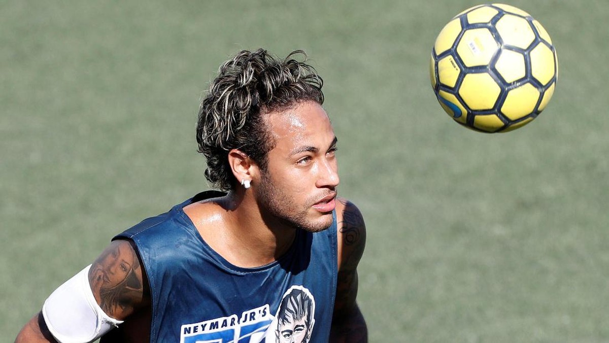 Neymar jadi pemain termahal dunia setelah bergabung dengan PSG (Leonardo Benassatto/Reuters)