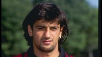 Masih di tahun 1992, Milan kembali memecahkan rekor transfer setelah memboyong Gianluigi Lentini dari Torino senilai 13 juta pound sterling (konversi kurs saat ini sekitar Rp 227 miliar). (Foto: Allsport UK)