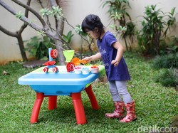 Ide Weekend: 5 Eksperimen Berbasis STEM di Rumah untuk si Kecil