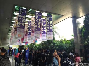 Hari Pertama, Popcon Asia 2017 Dipenuhi Pengunjung Sedari Pagi Hari Pertama, Popcon Asia 2017 Dipenuhi Pengunjung Sedari Pagi