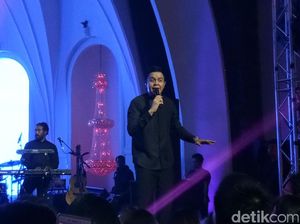 Ayo Lalui Malam Romantis Berjamaah Bareng Tulus di IDN Soundscape 2017