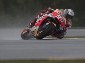 Marquez Start Terdepan, Rossi Kedua