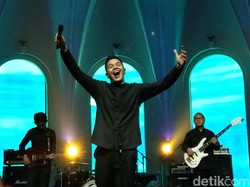 Tulus Berjaya di AMI 2017, Ini Daftar Lengkap Pemenangnya