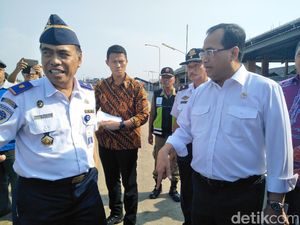 Tinjau Pelabuhan Pekalongan, Menhub Ingin Petugas Saling Koordinasi
