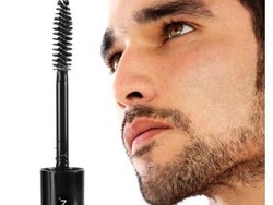 Ada Makeup Khusus Pria, Bikin Mereka Jadi Makin Ganteng