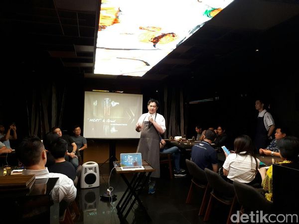 Serunya Belajar Seluk Beluk Proses Dry Aging untuk Daging dari Dua Chef