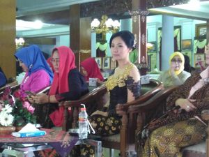 Livi Zheng Terus Angkat Potensi Blitar ke Dunia Internasional