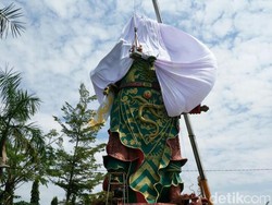 Ketua MPR Bantah Meresmikan Patung di Kelenteng Tuban
