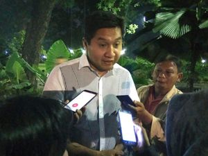 Elektabilitas Tertinggi di SMRC, Maruarar: Jokowi Magnet Electoral