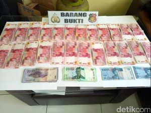 Saber Pungli OTT 3 Oknum PNS Cianjur yang Diduga Pungli Sertifikasi Saber Pungli OTT 3 Oknum PNS Cianjur yang Diduga Pungli Sertifikasi