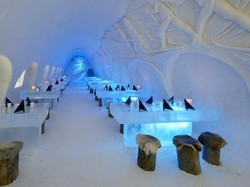 Deretan Resto dengan Panorama Keren hingga Olahan Nasi Praktis Pakai Rice Cooker