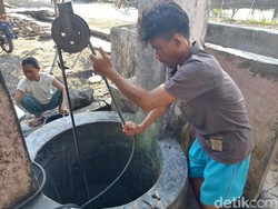 Sumur Warga Kreyo Cirebon Mulai Alami Kekeringan