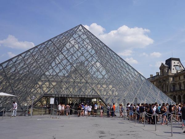 Foto: Walau Punya Waktu Singkat, Jalan-jalan ke Paris Tetap Seru