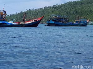 Potensi Perikanan Natuna di Tengah Bayang-bayang Kapal Perang China