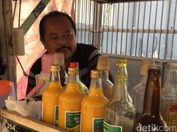 Kenangan Pedagang Jamu Nyonya Meneer di Jakarta