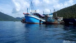 Foto: Terbaru, Penampakan Kapal Pencuri Ikan yang Ditangkap Susi