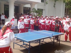 Saat Jokowi-Erick Thohir Smes Susy Susanti dan Legenda Tenis Meja
