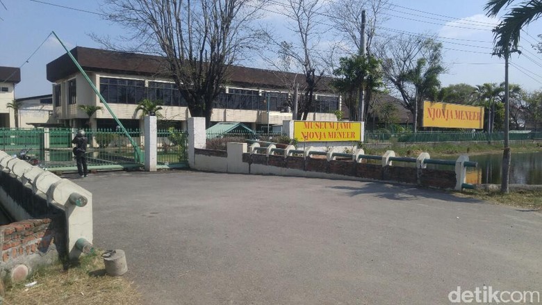 Kenangan Manis Karyawan di Masa Jaya Pabrik Jamu Nyonya Meneer