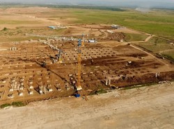 Ditarget Terbangkan Haji Tahun Depan, Begini Progres Bandara Kertajati