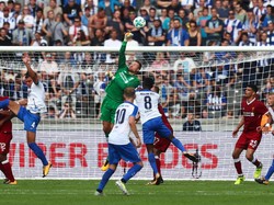 Lini Belakang bak Duri dalam Daging untuk Liverpool