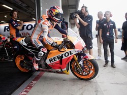 Pedrosa Merasa Telat Ganti Motor