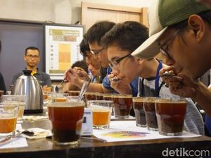 Ini Keseruan Belajar Roasting hingga Cupping Kopi Asli Indonesia Ini Keseruan Belajar Roasting hingga Cupping Kopi Asli Indonesia
