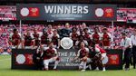 Arsenal Awali Musim dengan Trofi