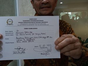 PKS-Generasi Muda Demokrat Laporkan Viktor Laiskodat ke MKD DPR