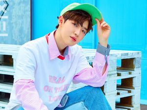 Kim Jae Hwan Lanjut Bareng WAKEONE dan Umumkan Wamil Kim Jae Hwan Lanjut Bareng WAKEONE dan Umumkan Wamil