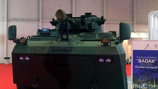 Panser Badak di Festival Teknologi Habibie