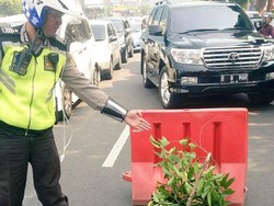 Tutup Gorong-gorong di Depan Balai Kartini Hilang