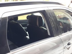 Mobil Putra Wali Kota Risma jadi Korban Kejahatan Pecah Kaca