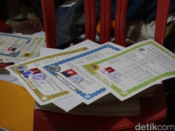 Disdik DKI Usut Sekolah Tahan Ijazah Siswa Diduga Belum Lunasi Pembayaran