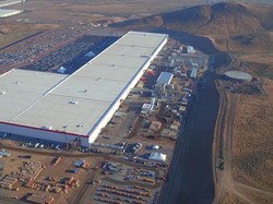 Tesla Kena Denda Karena Limbah Berbahaya