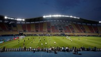 Pertandingan akan dilangsungkan di Philip II Arena, Skopje, Makedonia. Dibangun sejak 1947, stadion ini memiliki kapasitas 33.460 tempat duduk. (Foto: REUTERS/Peter Cziborra)